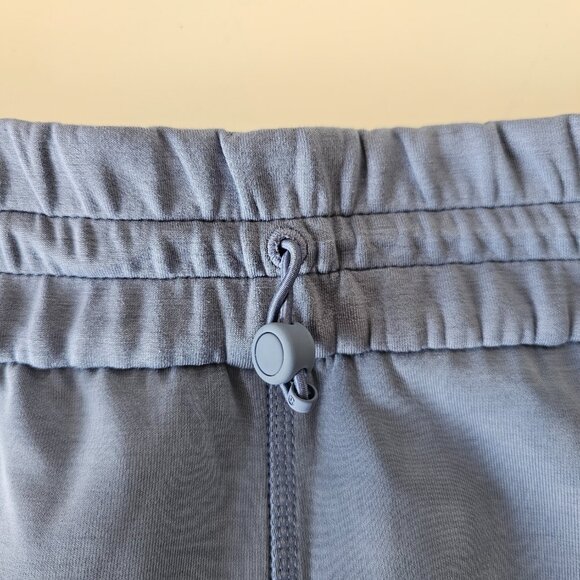 NWT LULULEMON OASB Oasis Blue Softstreme High Rise 4" Shorts 4 - Picture 5 of 7